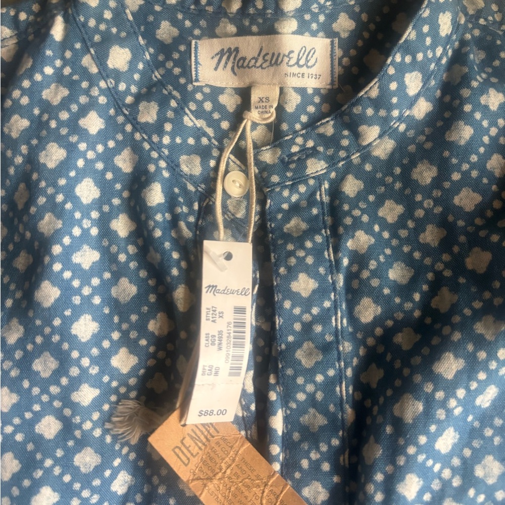 Madewell Blue and White Patterned Casual Shirt